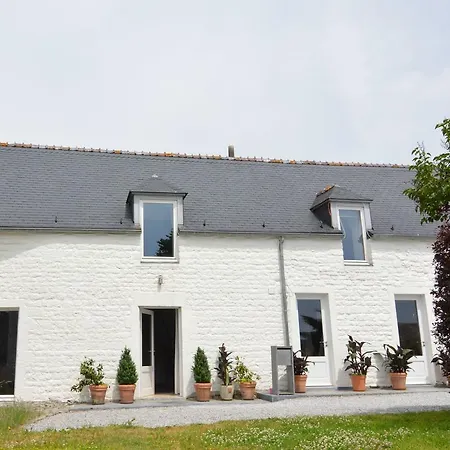 Holiday home Modern Holiday Home In Senzeille With Garden *